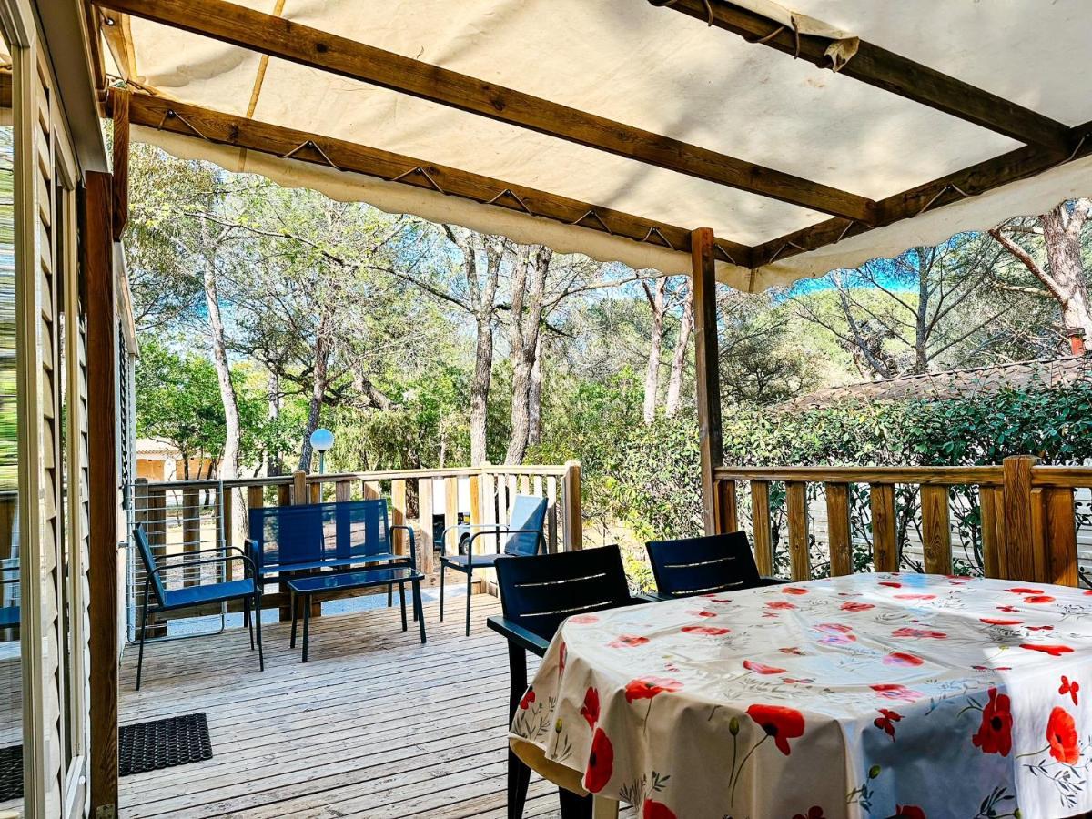3 Bedroom Chalets Camping Lei Suves - Joycasa Roquebrune-sur Argens Εξωτερικό φωτογραφία