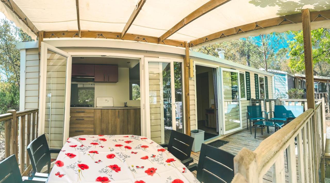 3 Bedroom Chalets Camping Lei Suves - Joycasa Roquebrune-sur Argens Εξωτερικό φωτογραφία