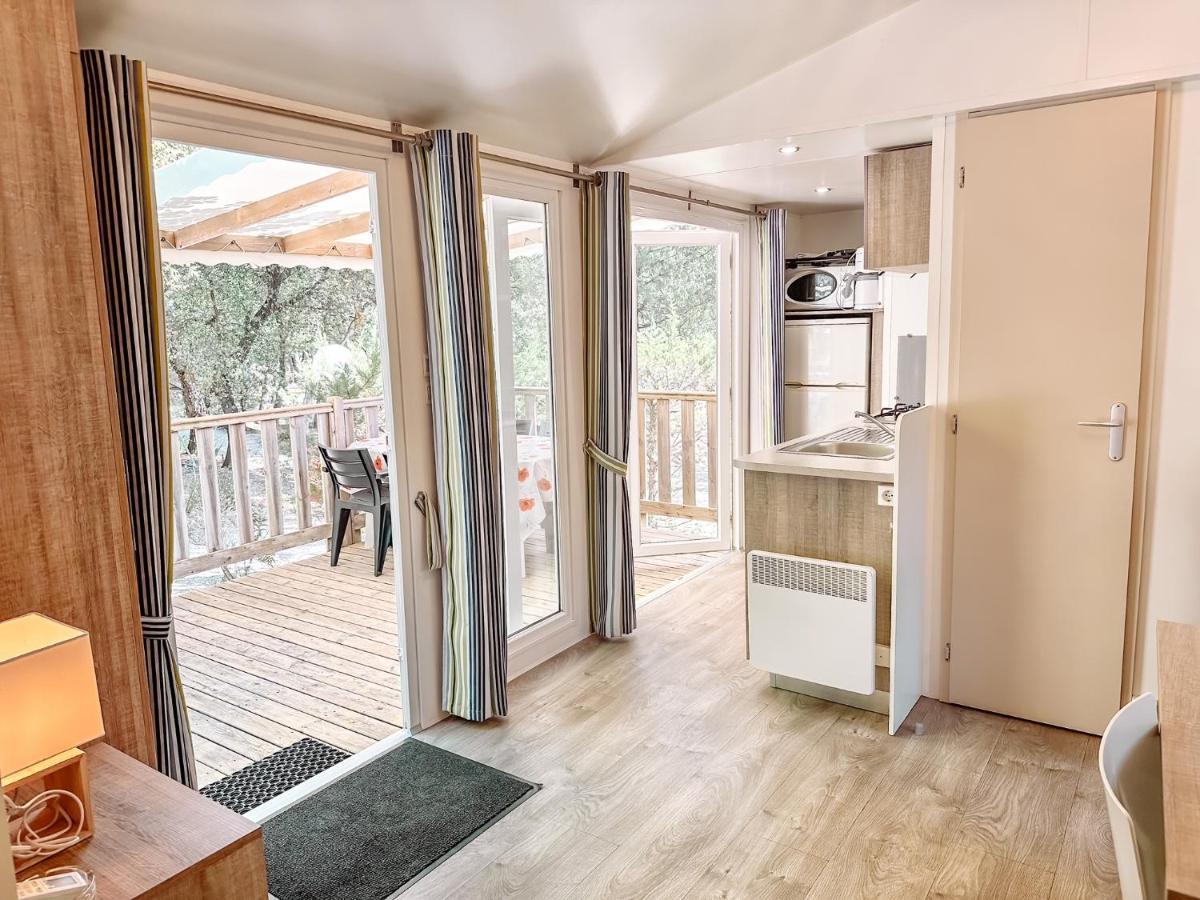 3 Bedroom Chalets Camping Lei Suves - Joycasa Roquebrune-sur Argens Εξωτερικό φωτογραφία