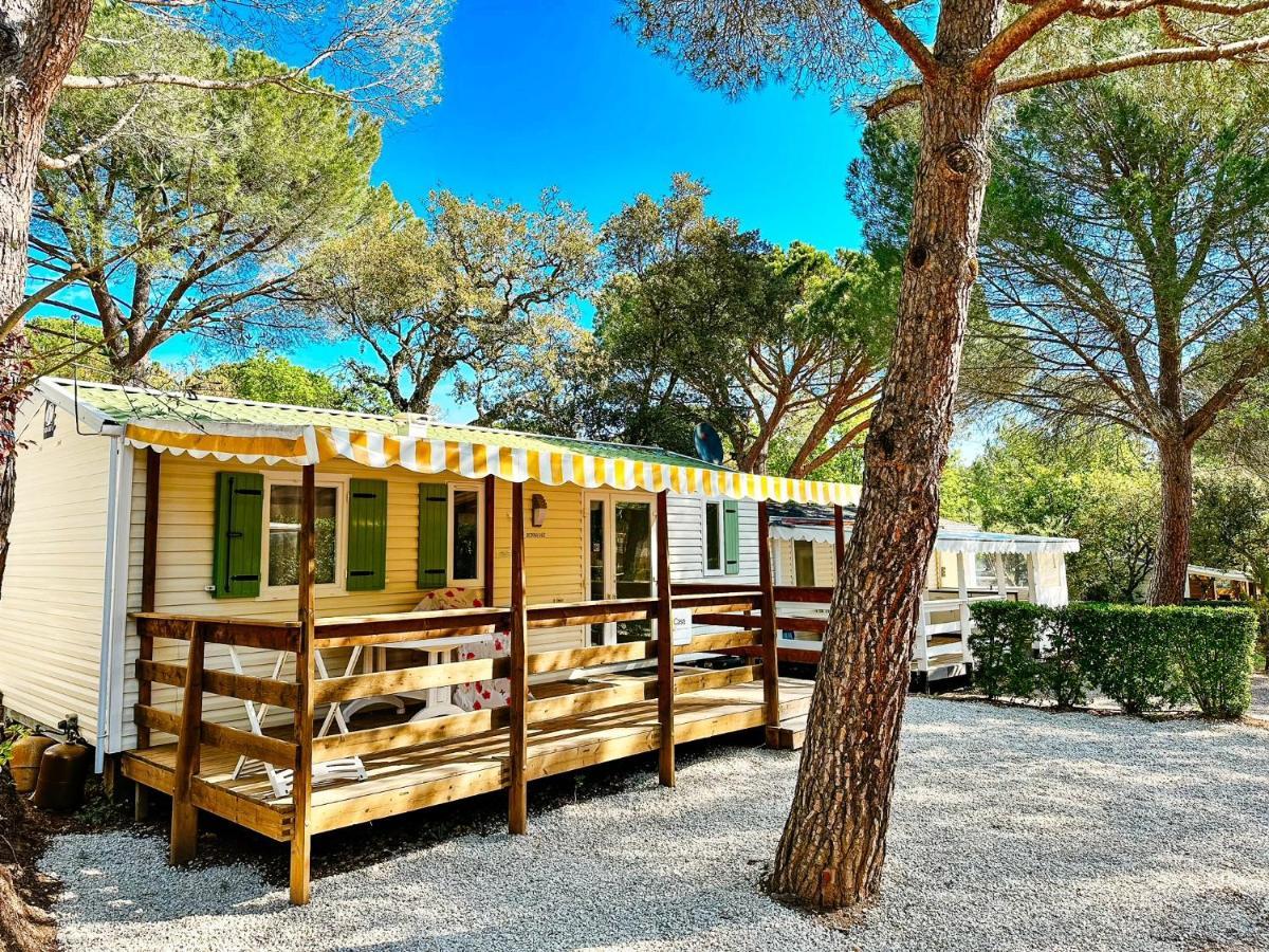 3 Bedroom Chalets Camping Lei Suves - Joycasa Roquebrune-sur Argens Εξωτερικό φωτογραφία